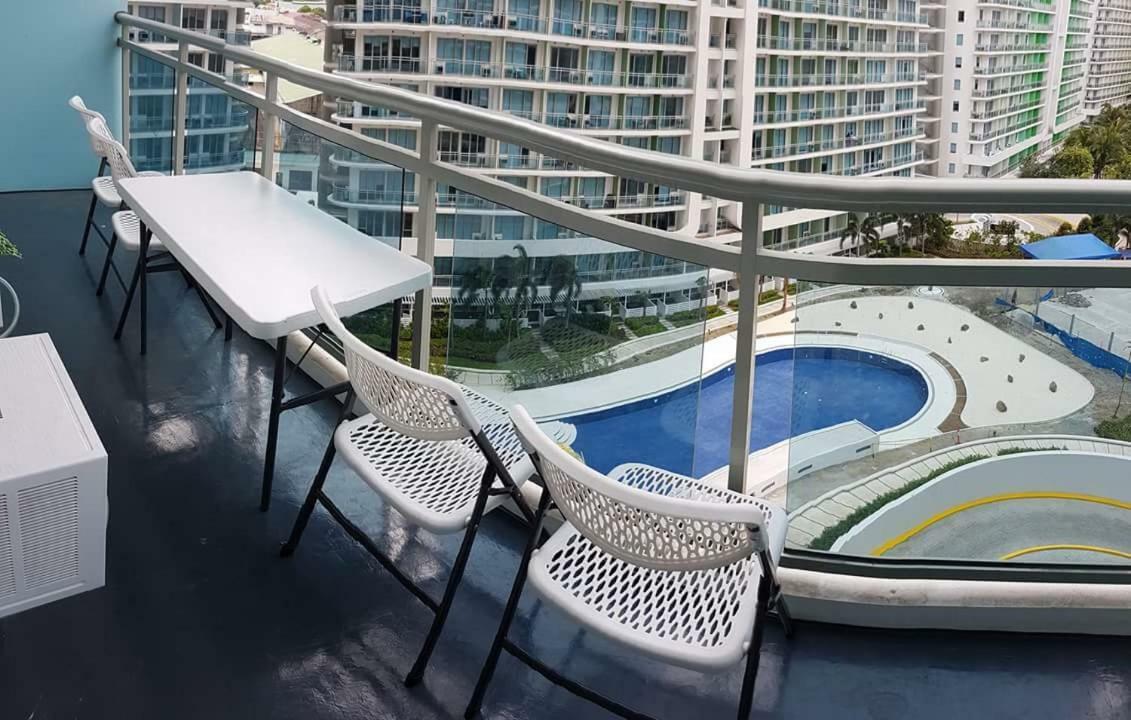 Azure Urban Resort Maui Unit Manila Exterior foto